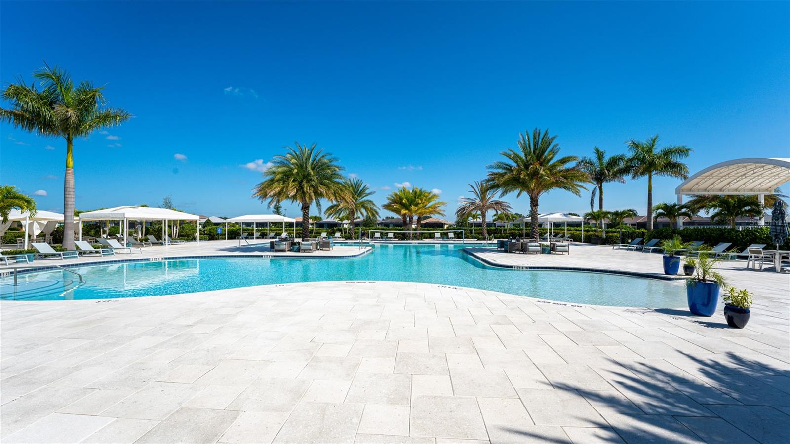 Image 63 of 76 For 5018 Surfside Circle