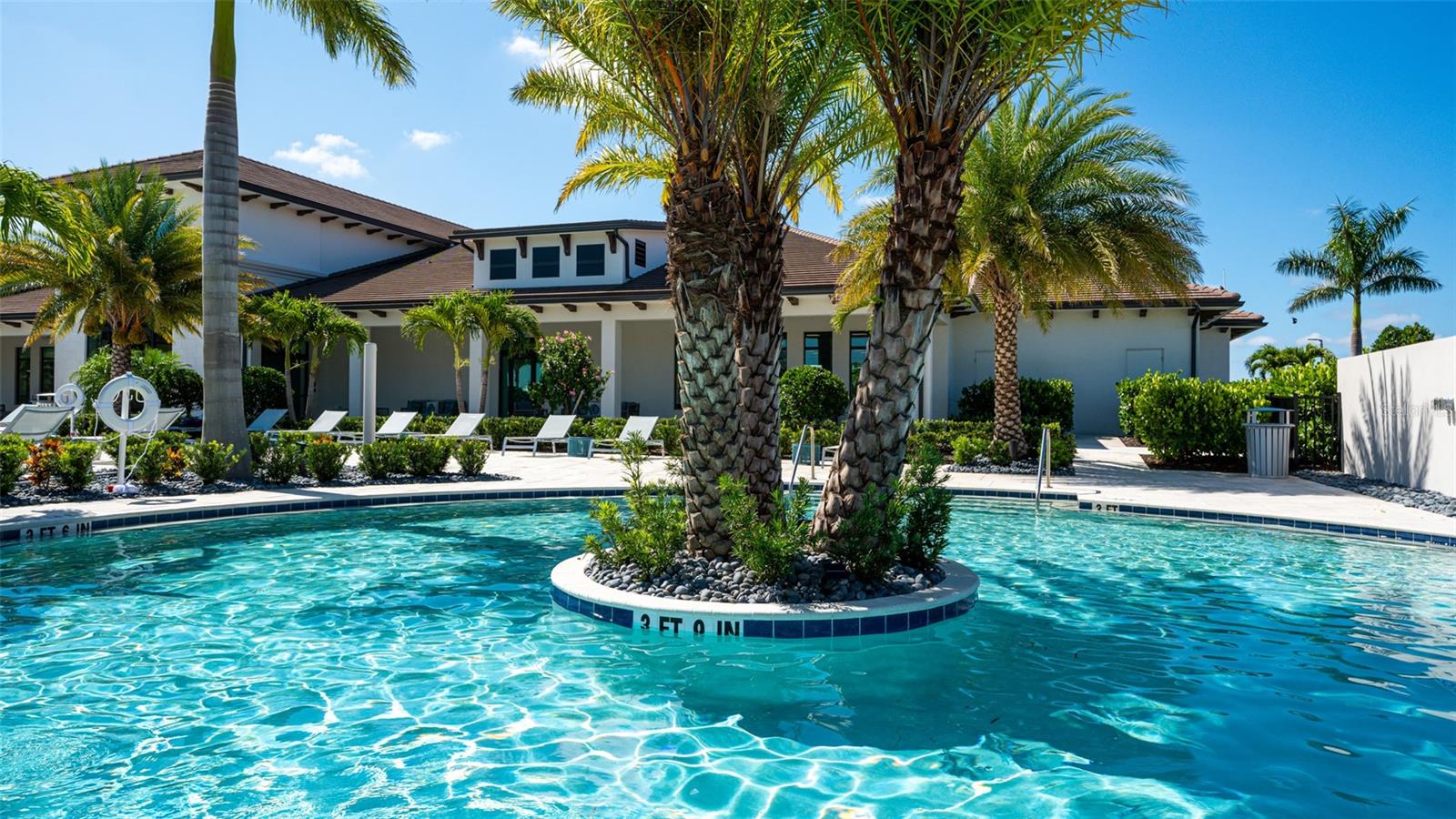 Image 67 of 76 For 5018 Surfside Circle