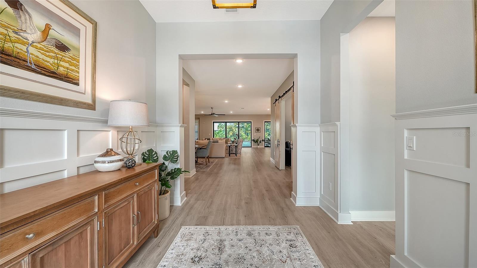 Image 8 of 76 For 5018 Surfside Circle