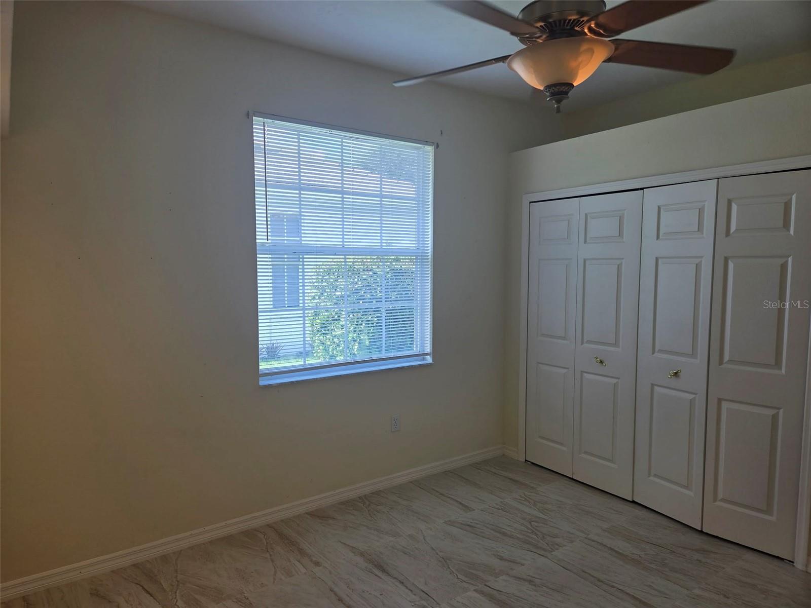 Image 14 of 21 For 5282 Far Oak Circle