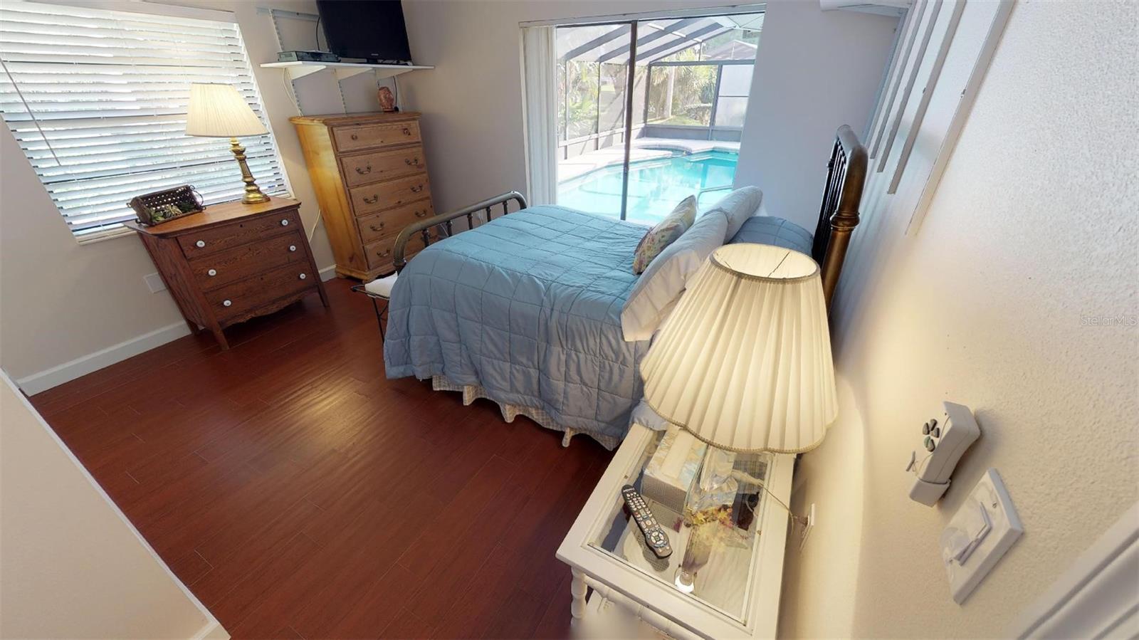 Image 27 of 31 For 4952 Rutland Gate