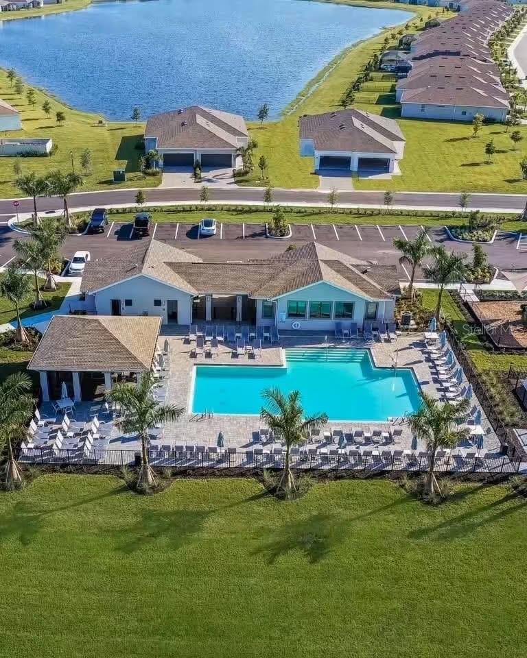 Image 19 of 23 For 8117 Saint Kitts Circle