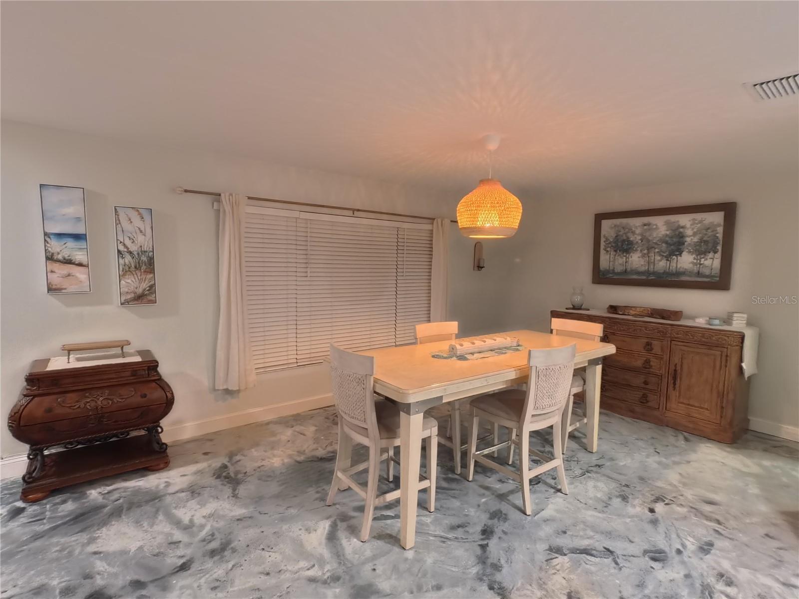 Image 14 of 24 For 6107 9th Avenue W