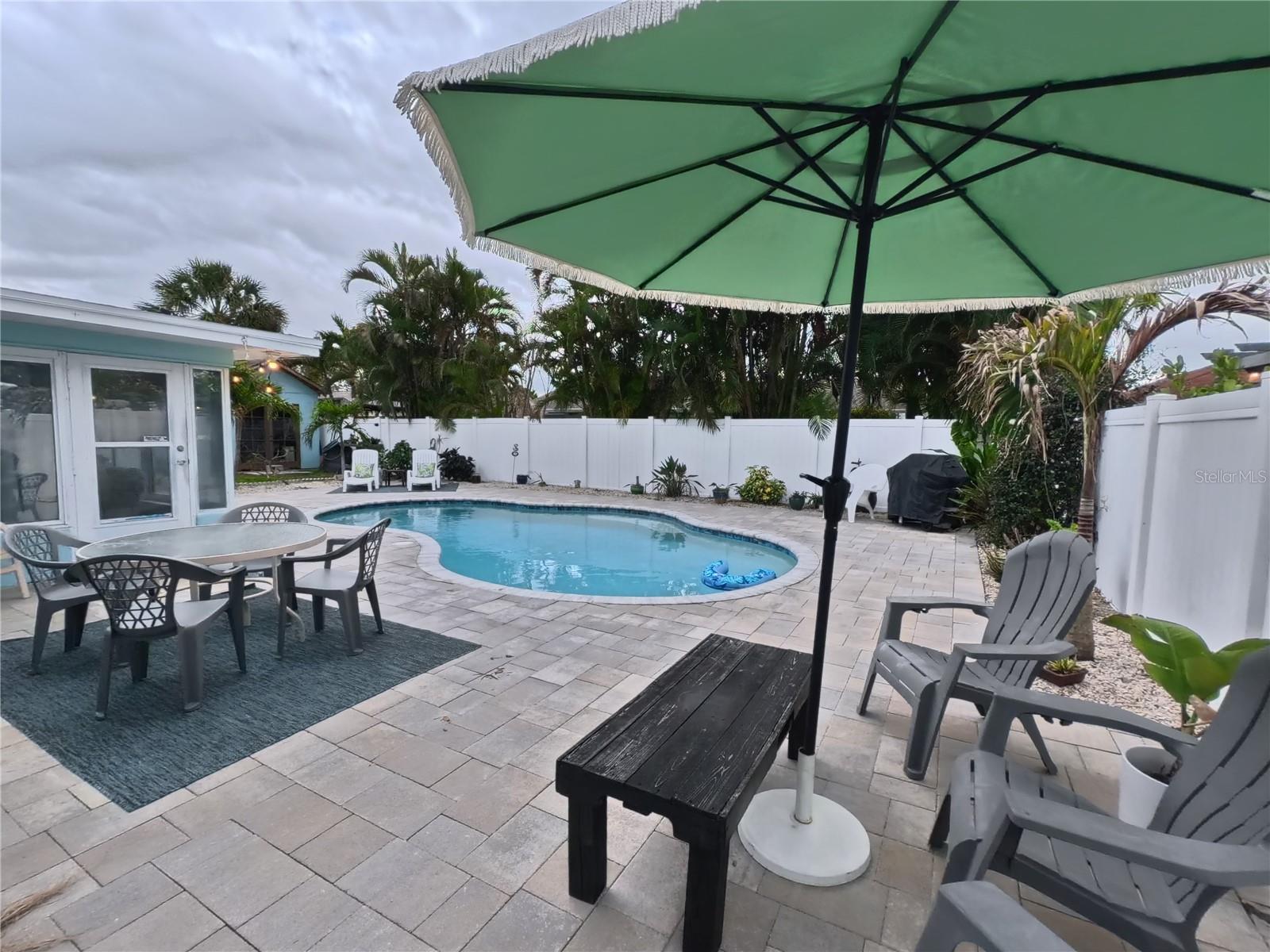 Image 2 of 24 For 6107 9th Avenue W