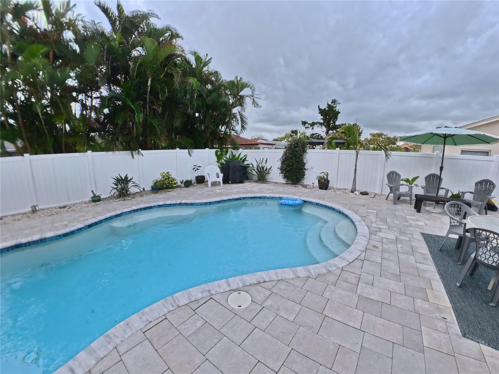 Image 22 of 24 For 6107 9th Avenue W