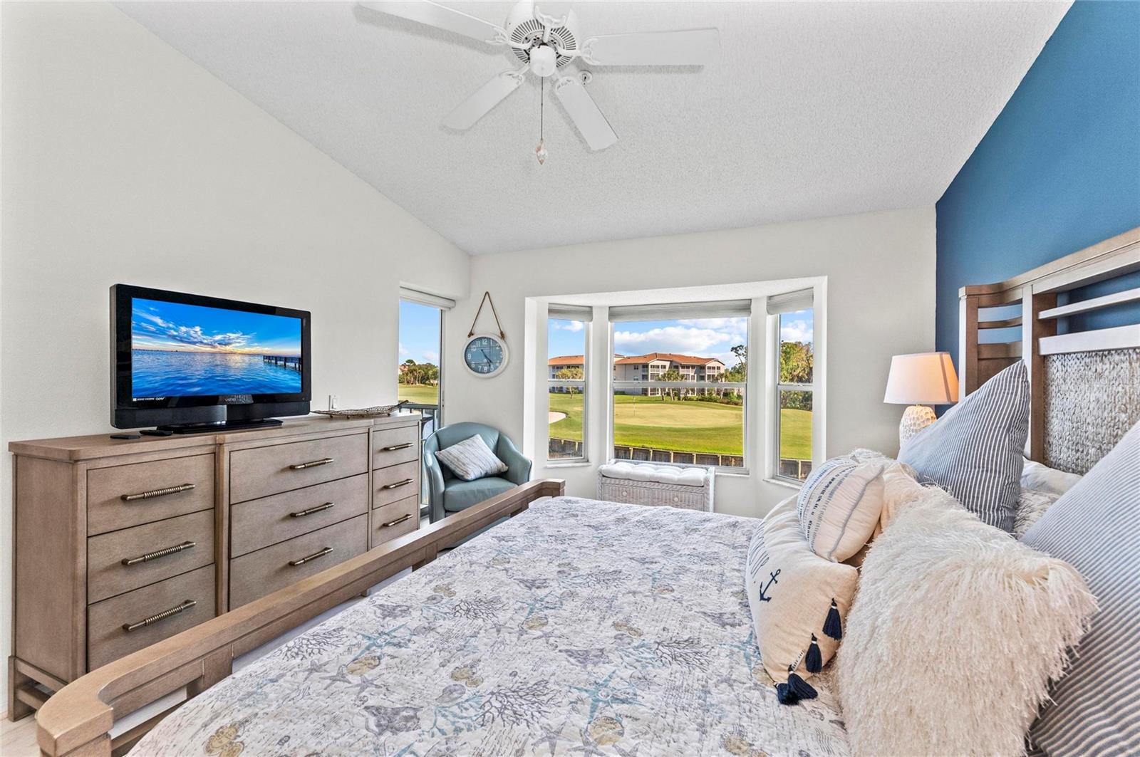 Image 24 of 50 For 4639 Chapel Hill Drive 2925