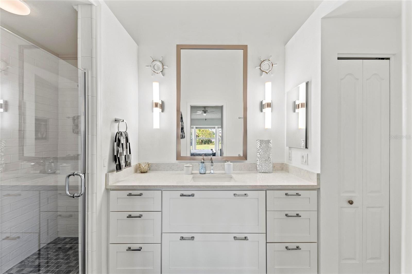 Image 29 of 50 For 4639 Chapel Hill Drive 2925