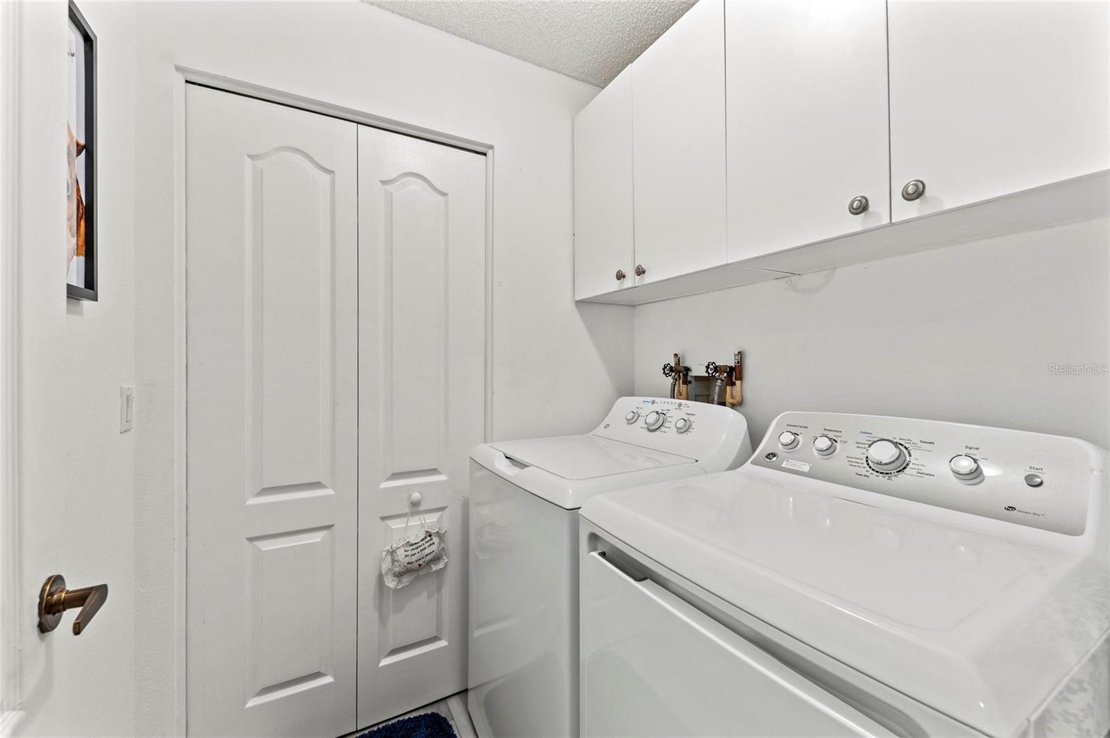 Image 35 of 50 For 4639 Chapel Hill Drive 2925