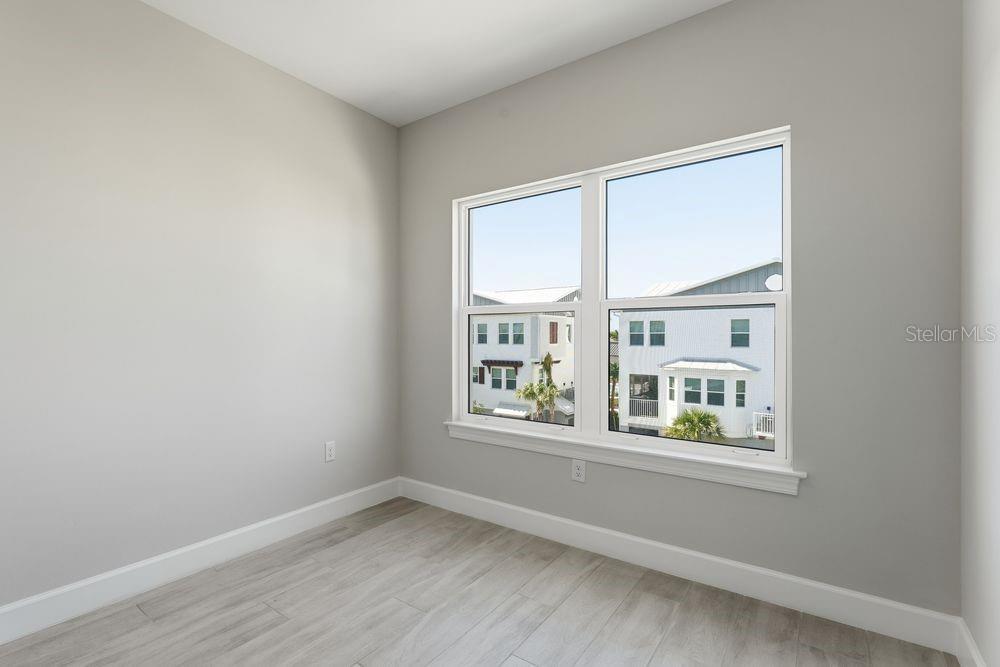 Image 12 of 22 For 1617 Sea Haven Drive 507