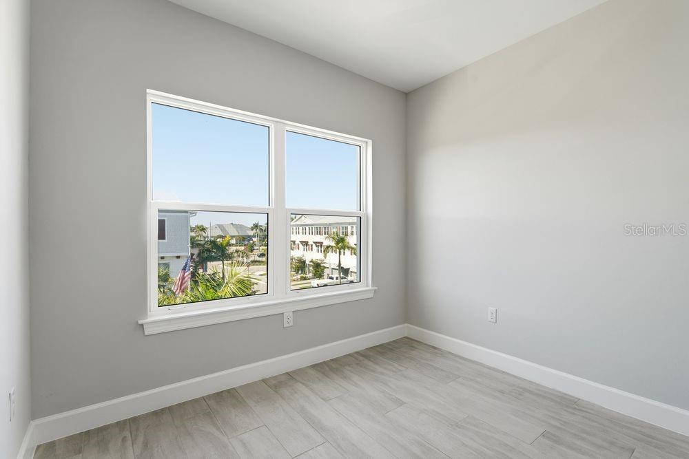 Image 14 of 22 For 1617 Sea Haven Drive 507