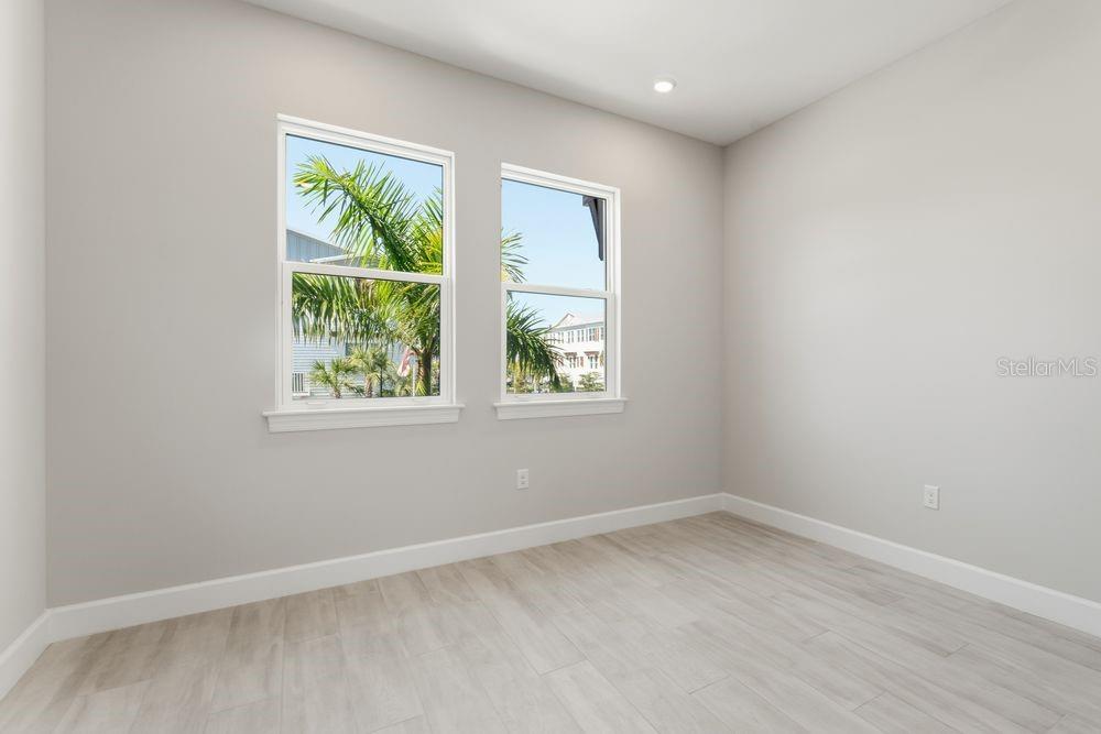 Image 15 of 22 For 1617 Sea Haven Drive 507