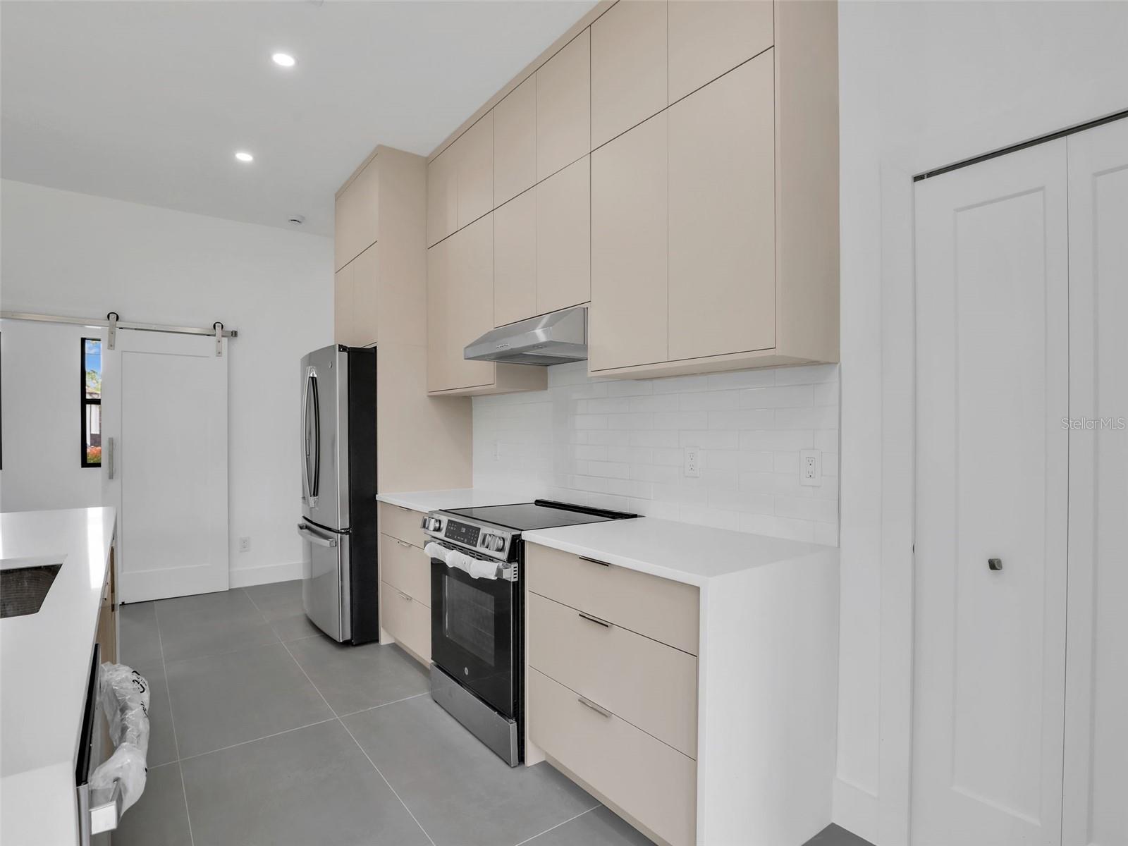 Image 12 of 28 For 11153 Carnegie Avenue