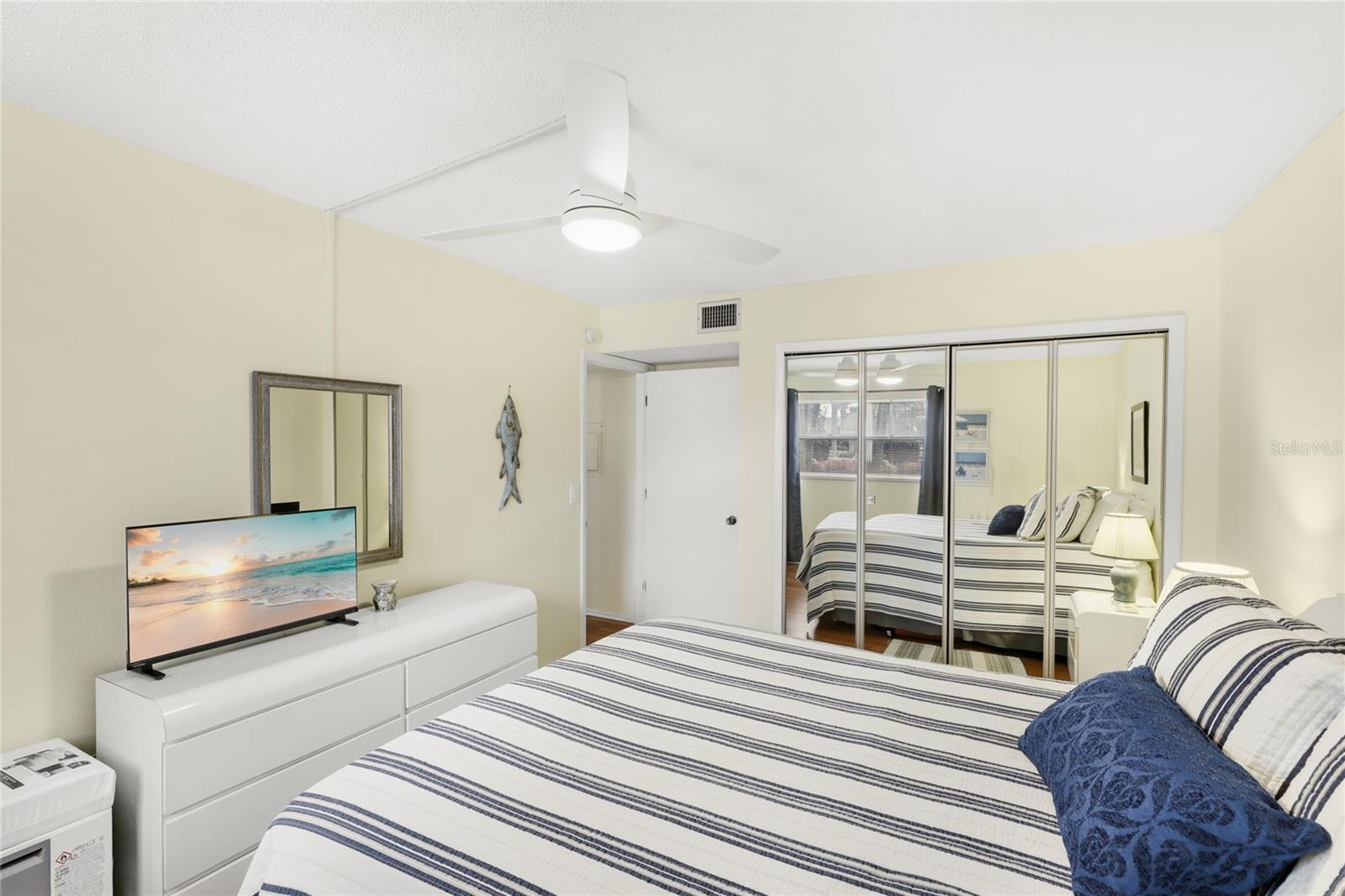 Image 25 of 40 For 5400 34th Street W 7b