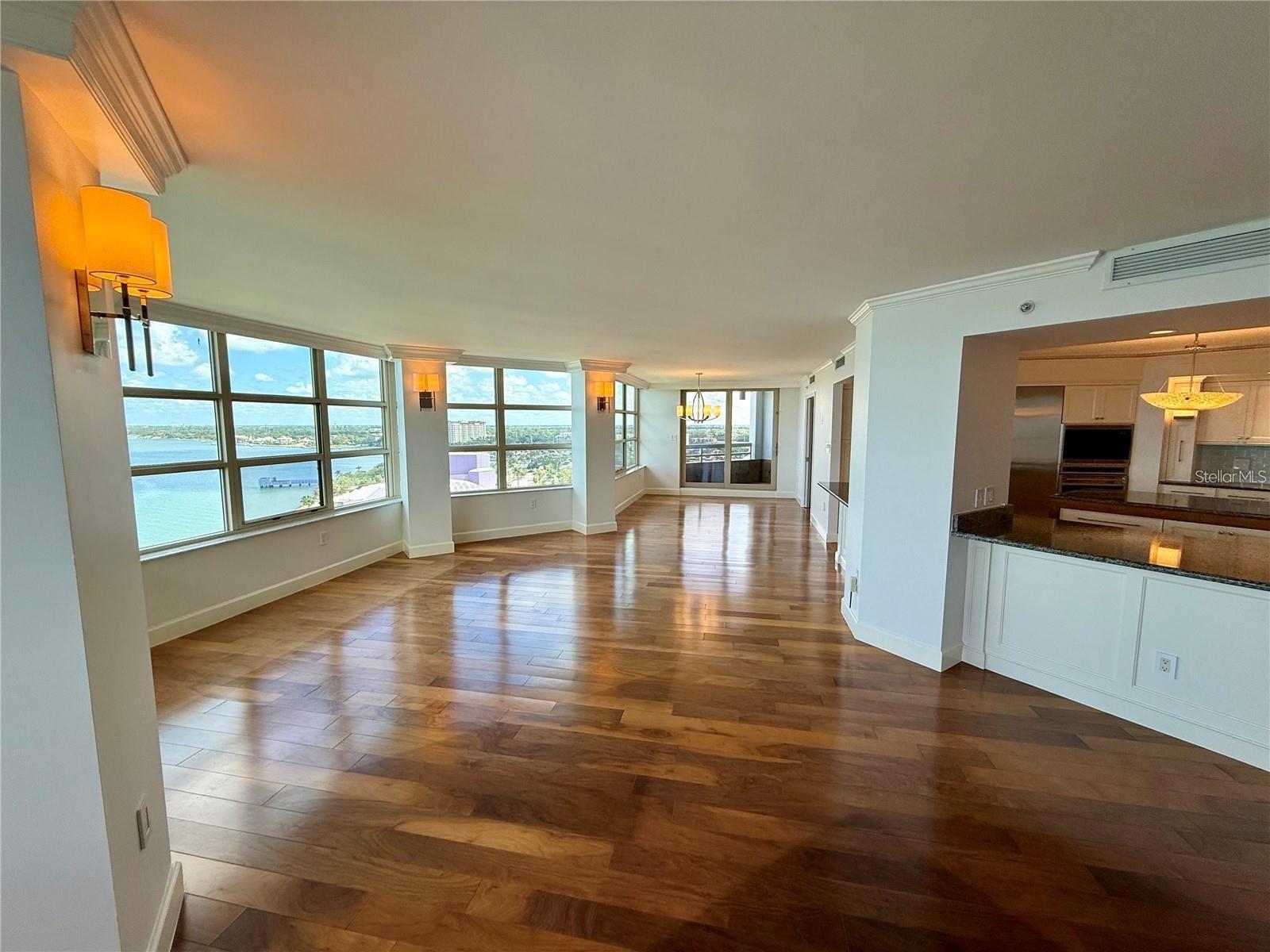 Image 17 of 65 For 988 Blvd Of The Arts Boulevard 1617