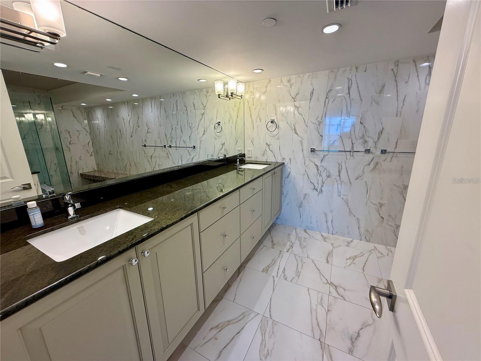 Image 34 of 65 For 988 Blvd Of The Arts Boulevard 1617