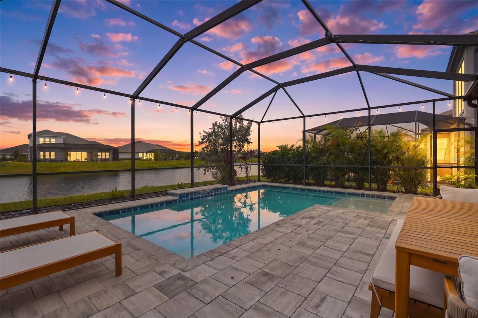 Image 16 of 74 For 4762 Antrim Drive