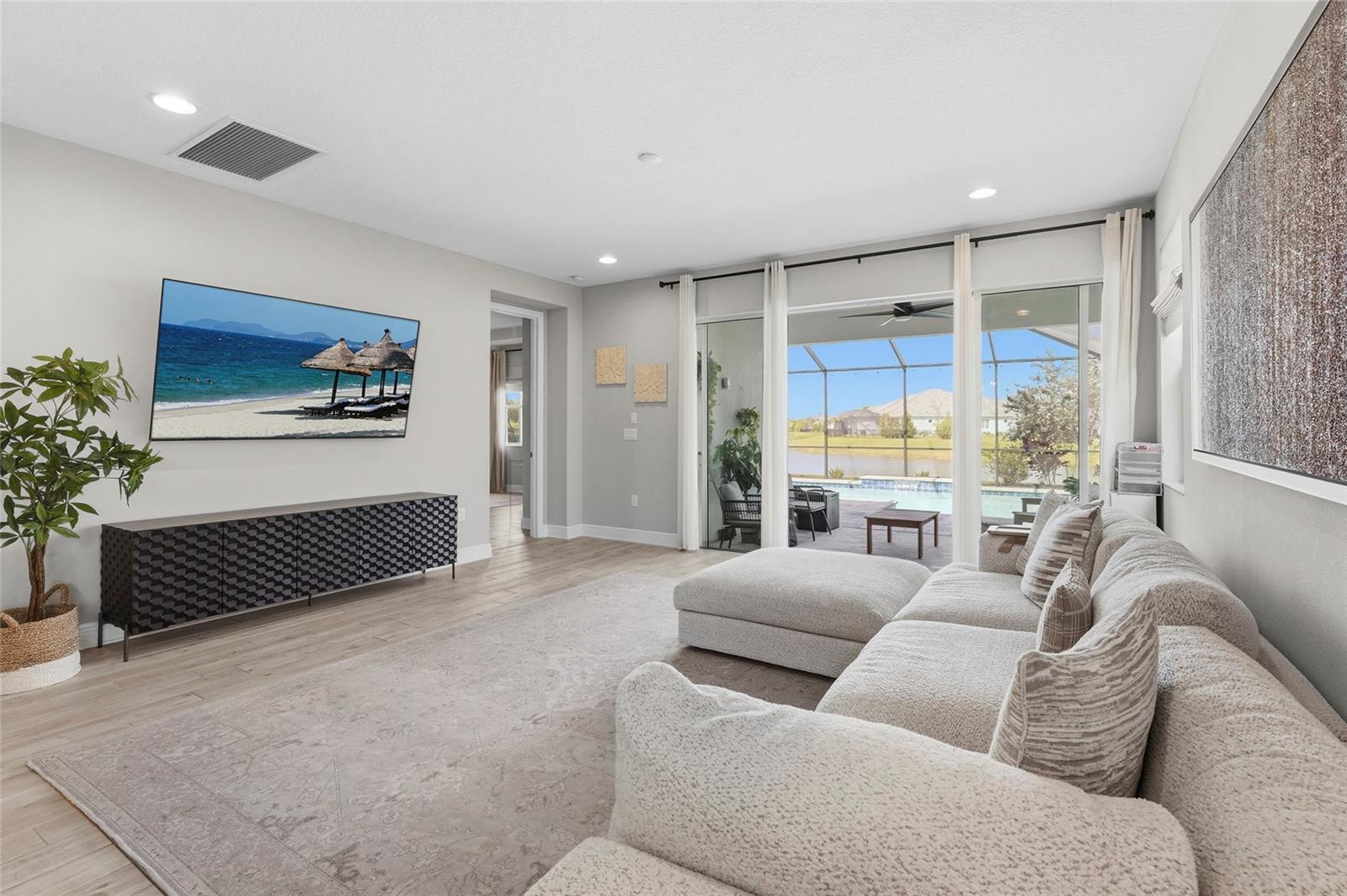 Image 29 of 74 For 4762 Antrim Drive