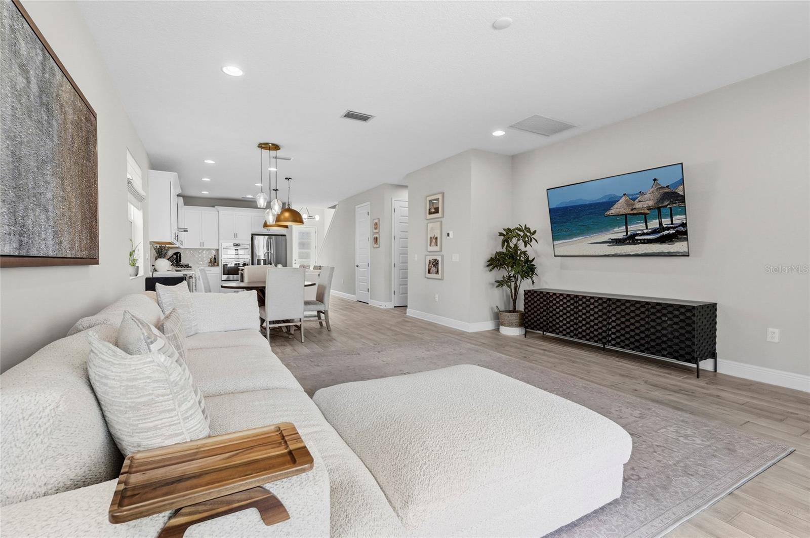 Image 32 of 74 For 4762 Antrim Drive