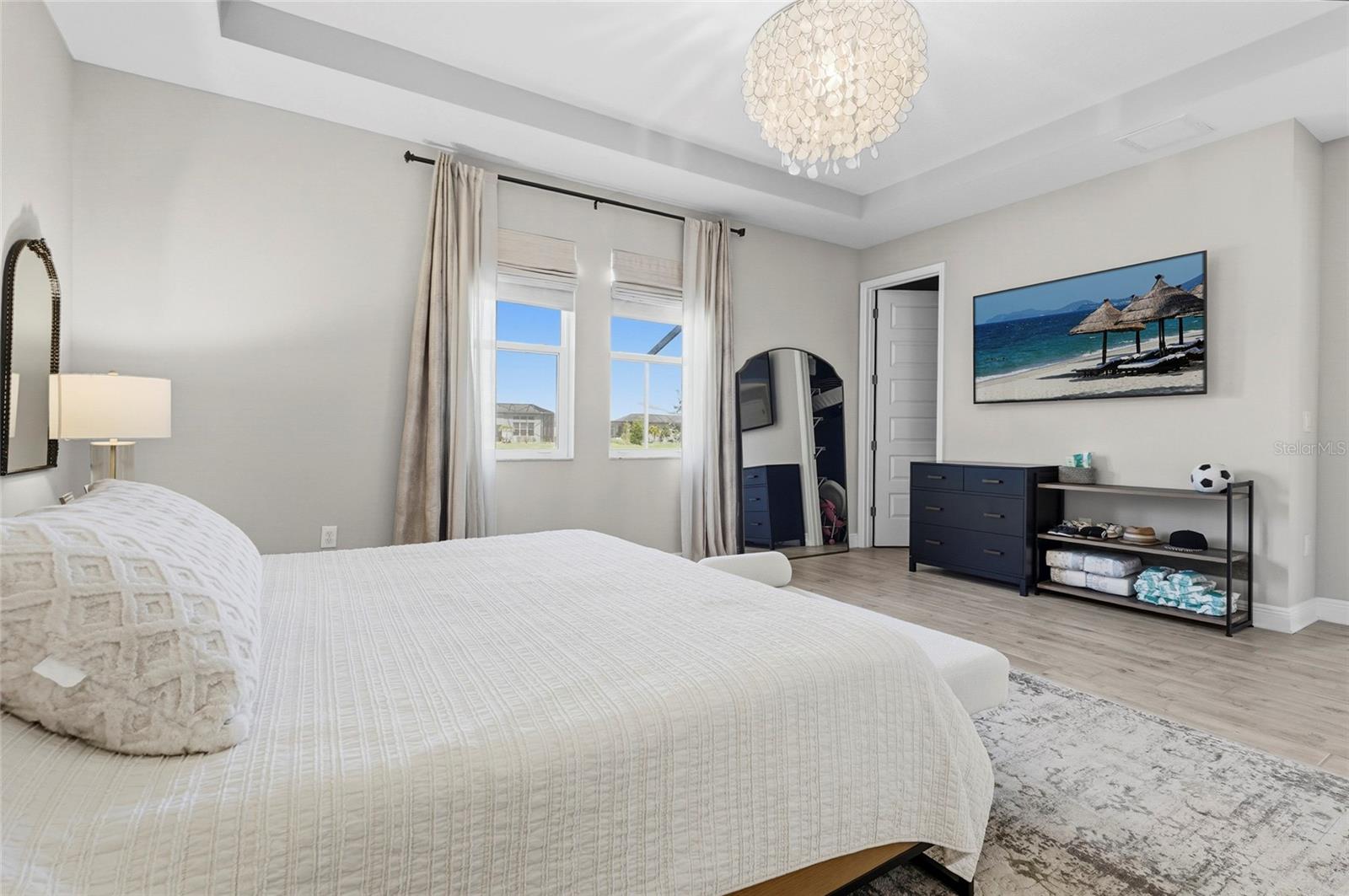 Image 34 of 74 For 4762 Antrim Drive