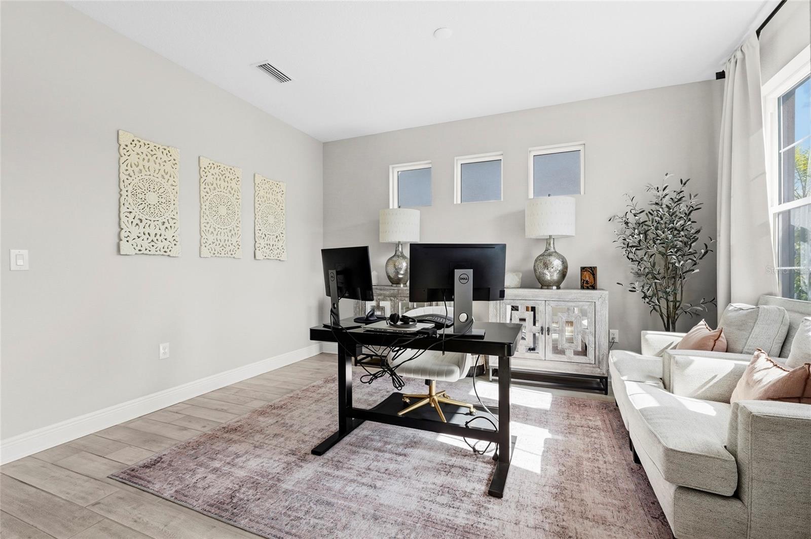 Image 39 of 74 For 4762 Antrim Drive