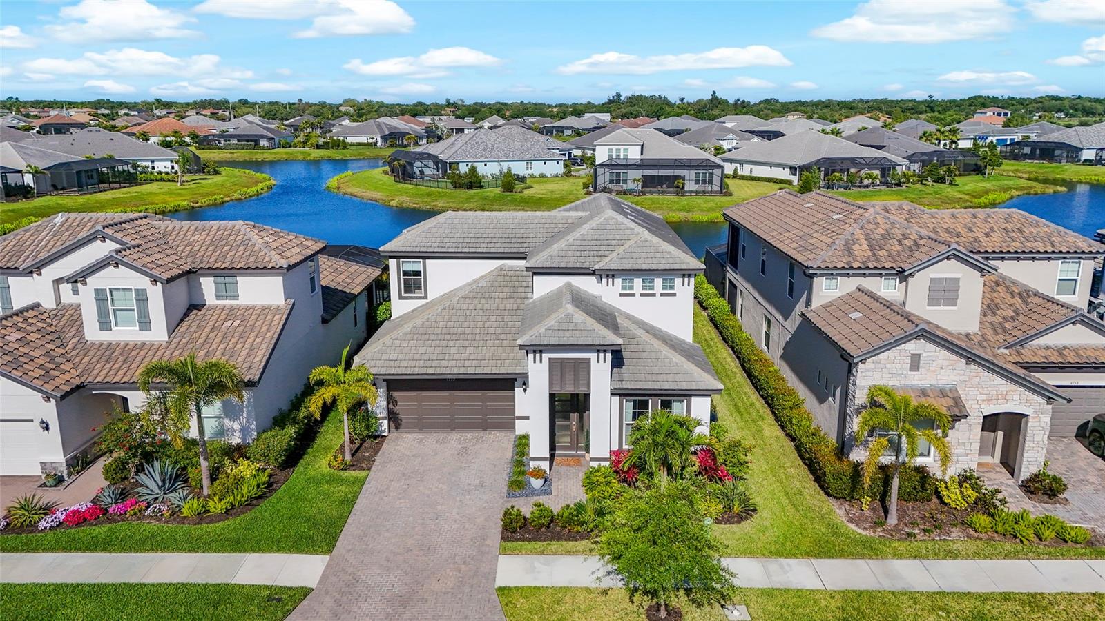 Image 65 of 74 For 4762 Antrim Drive