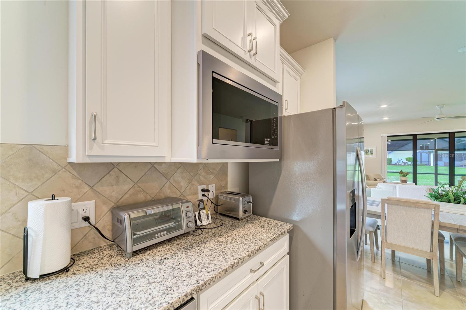 Image 16 of 64 For 7013 Hanover Court