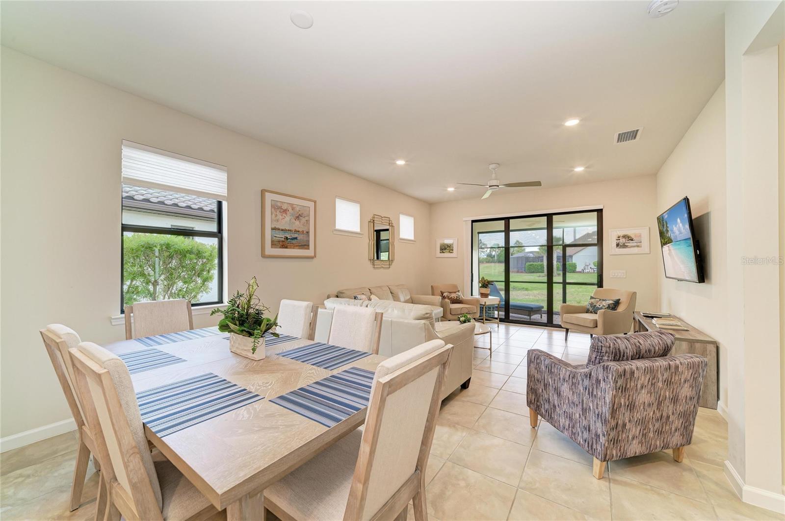 Image 18 of 64 For 7013 Hanover Court