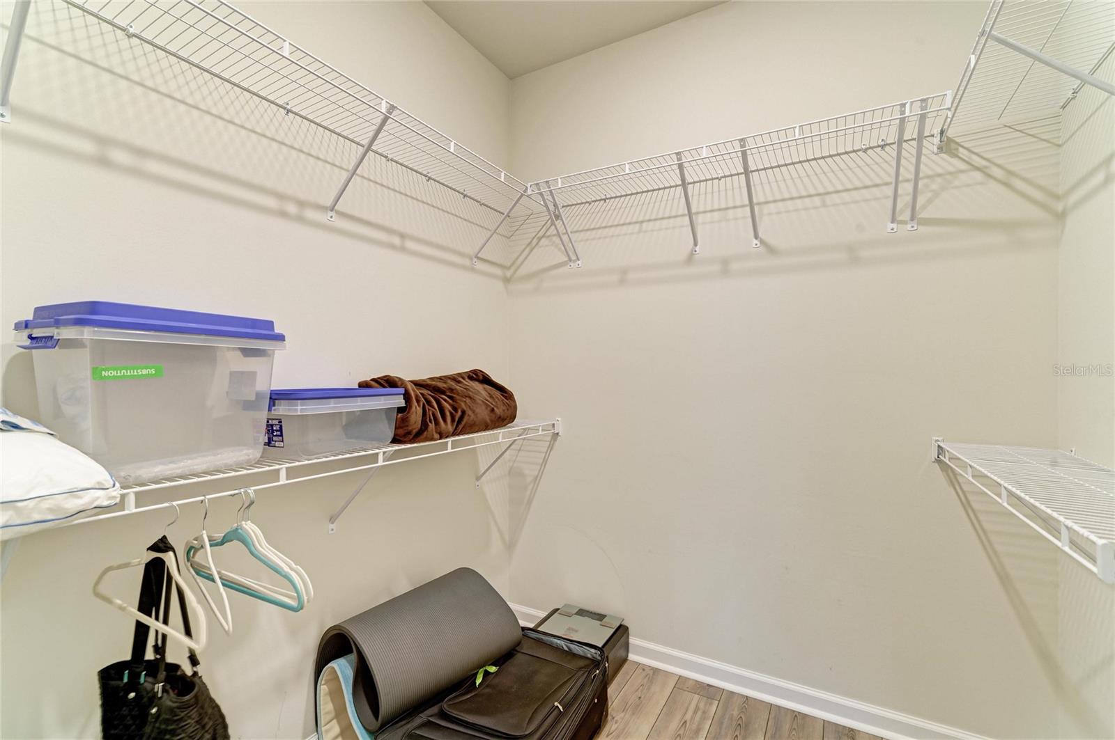 Image 31 of 64 For 7013 Hanover Court