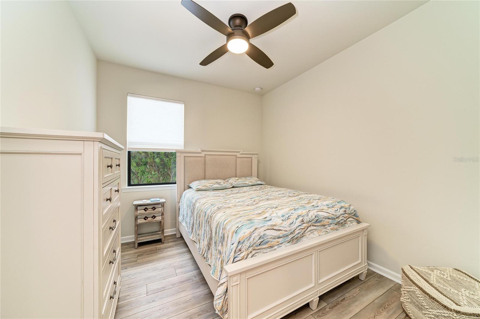 Image 32 of 64 For 7013 Hanover Court