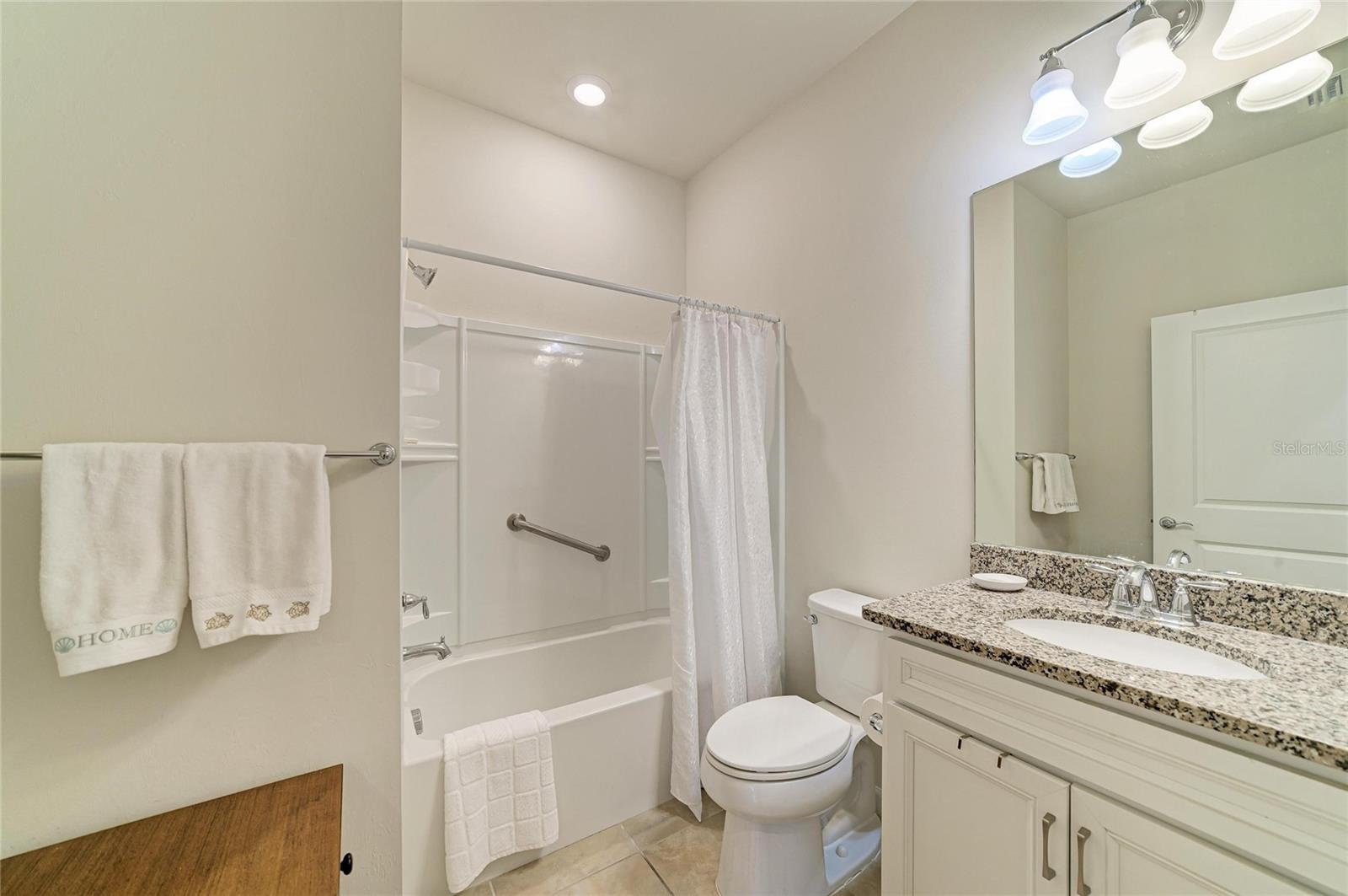 Image 34 of 64 For 7013 Hanover Court