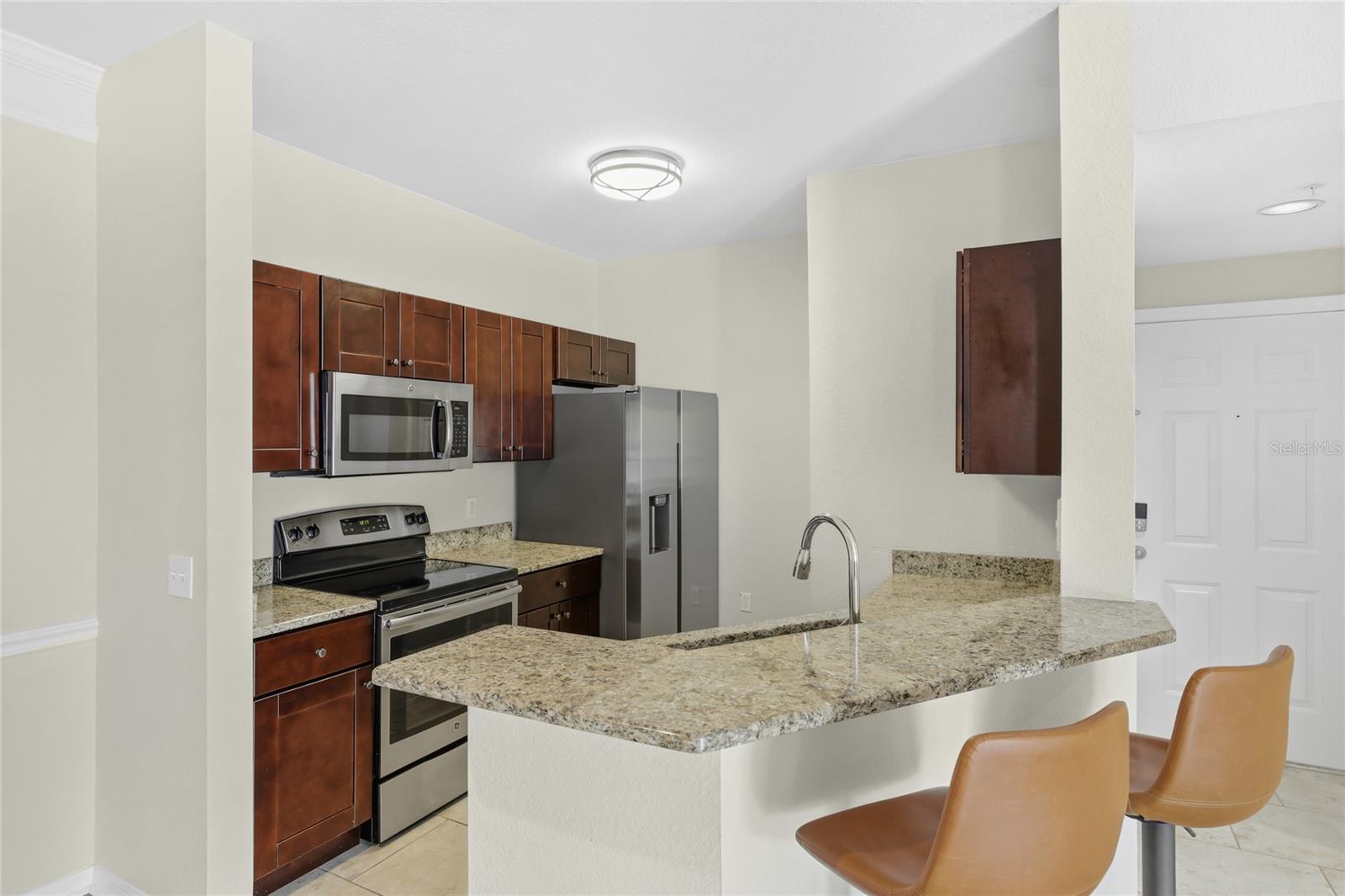 Image 11 of 47 For 5110 Northridge Road 201