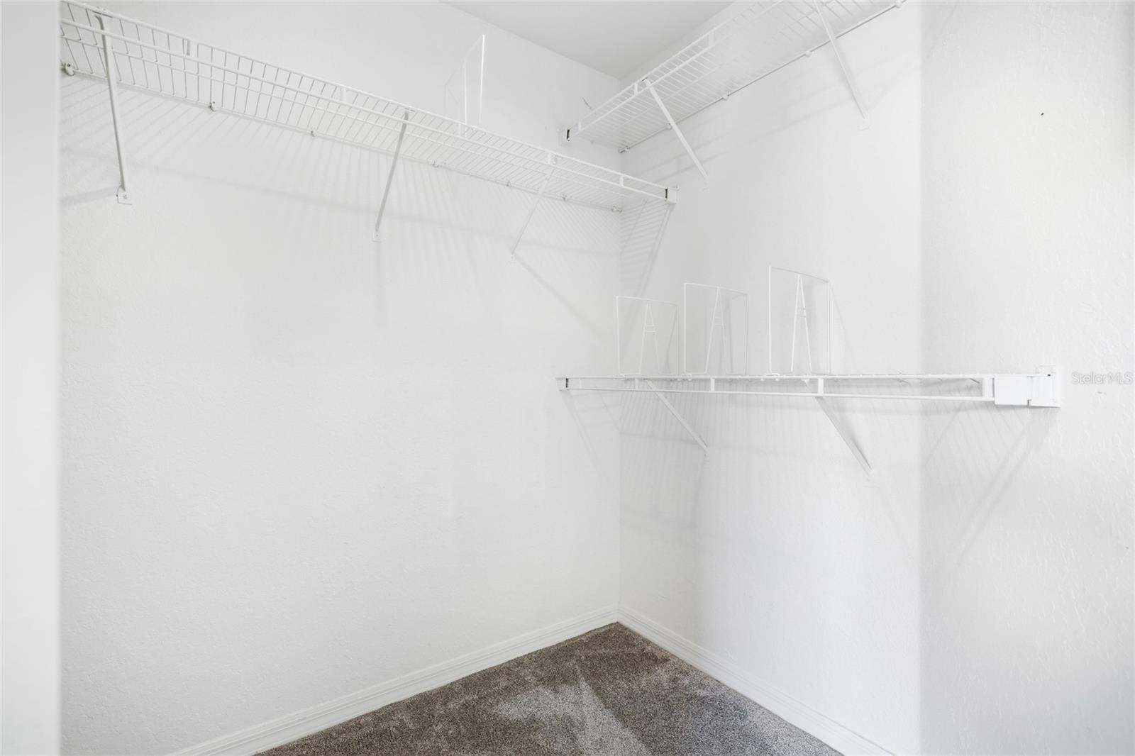 Image 19 of 47 For 5110 Northridge Road 201