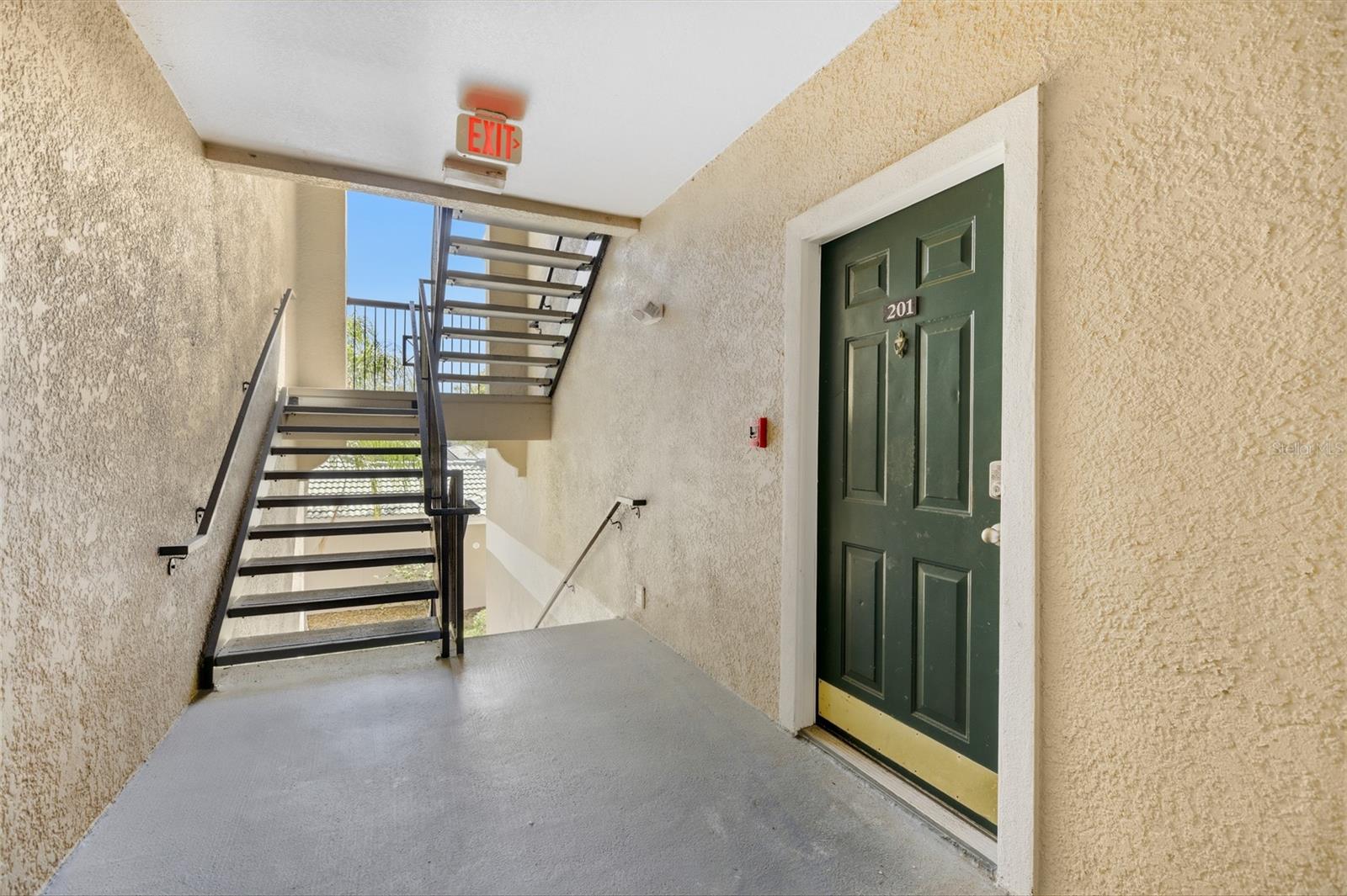 Image 3 of 47 For 5110 Northridge Road 201