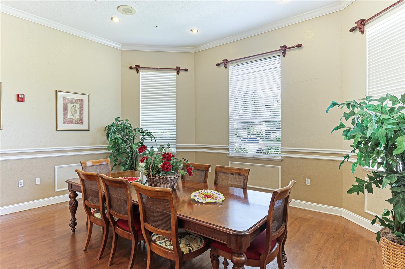 Image 43 of 47 For 5110 Northridge Road 201