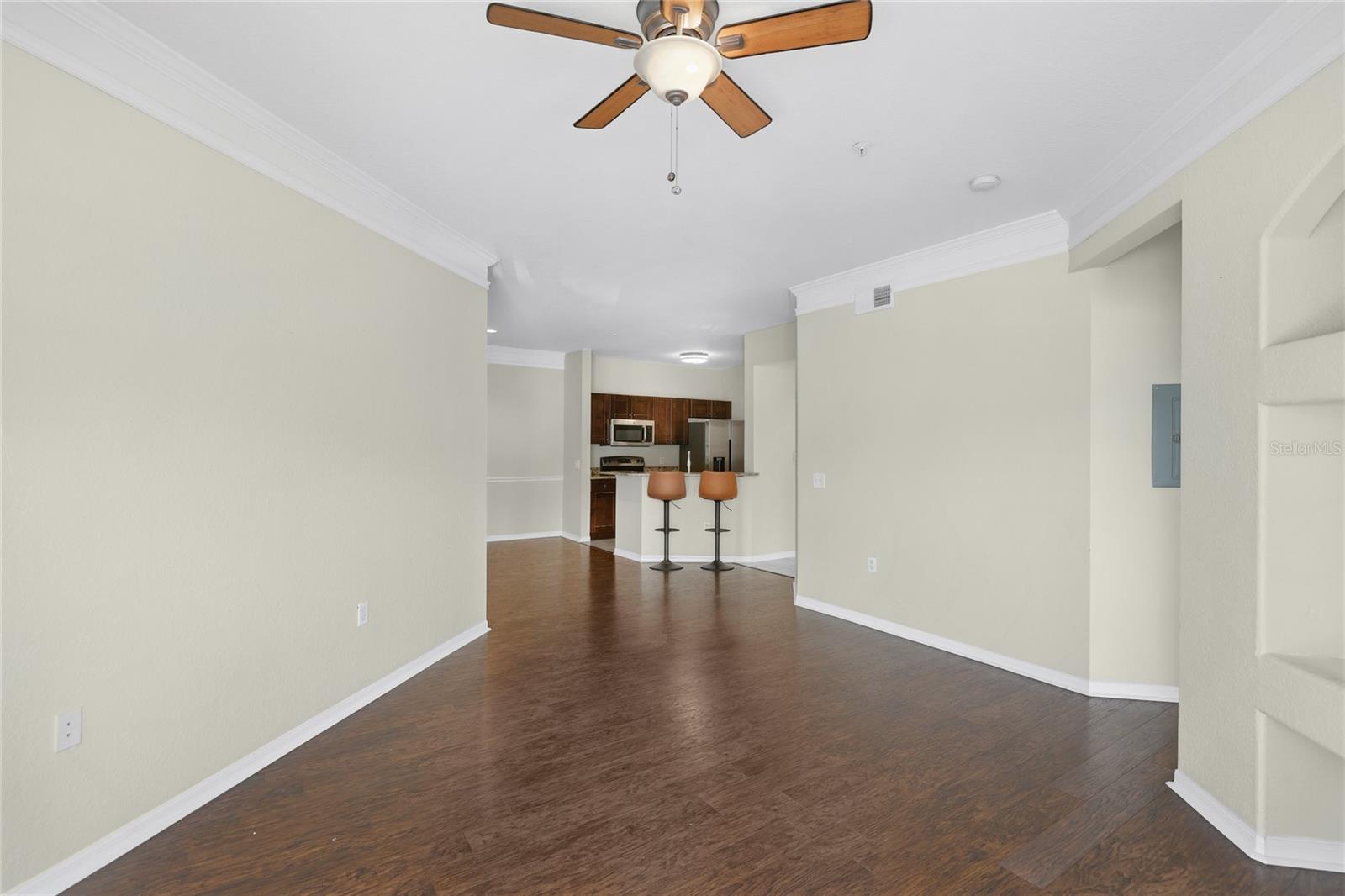 Image 8 of 47 For 5110 Northridge Road 201