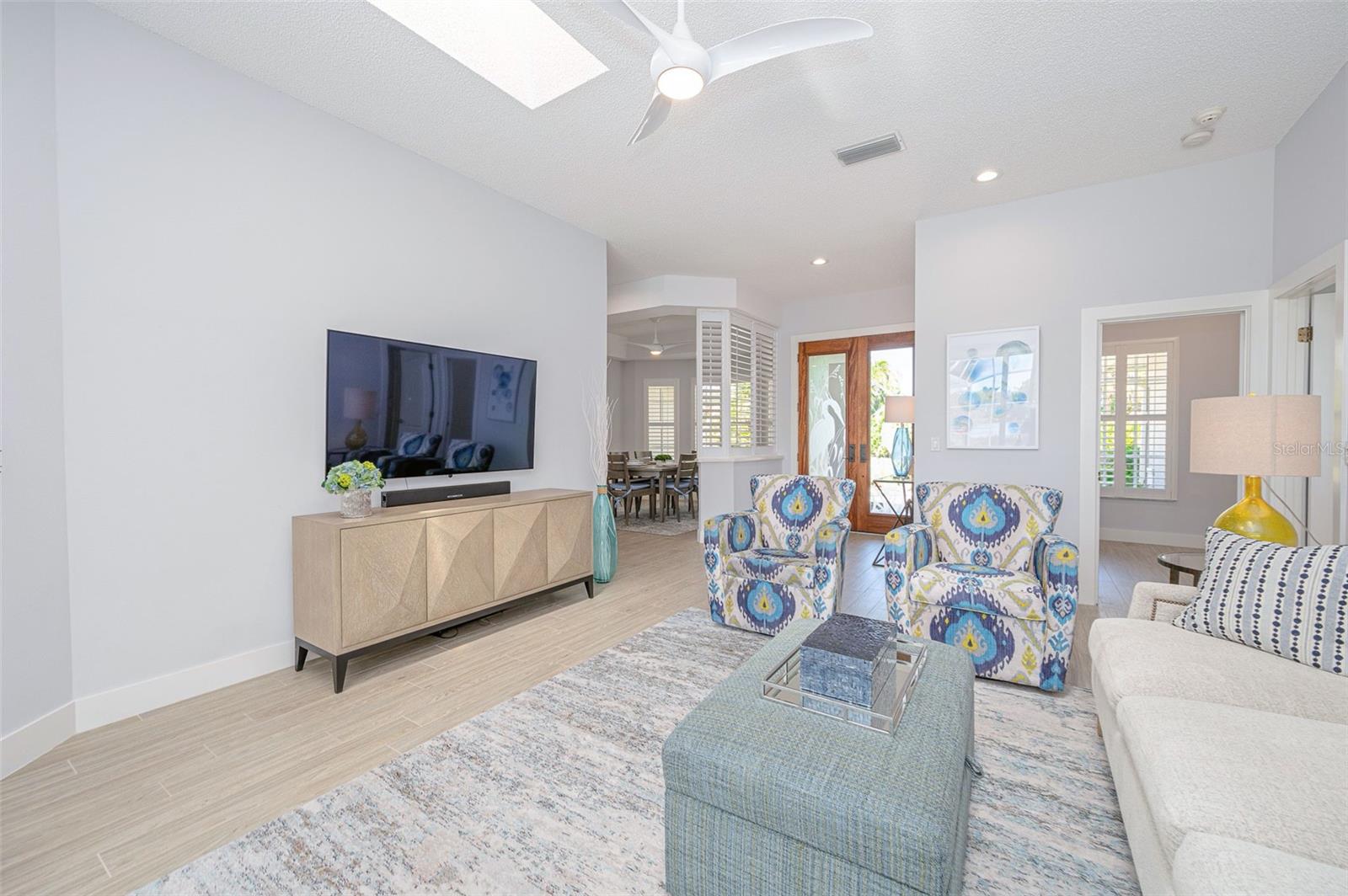 Image 12 of 66 For 4450 Deer Creek Boulevard