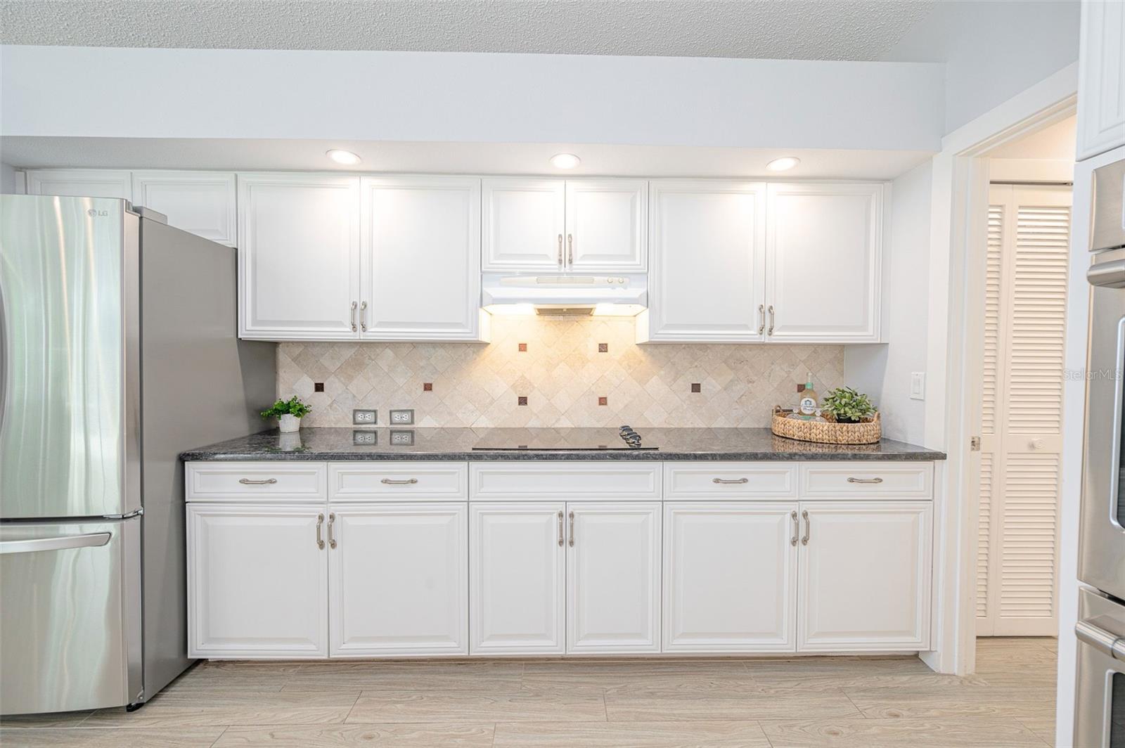 Image 41 of 66 For 4450 Deer Creek Boulevard