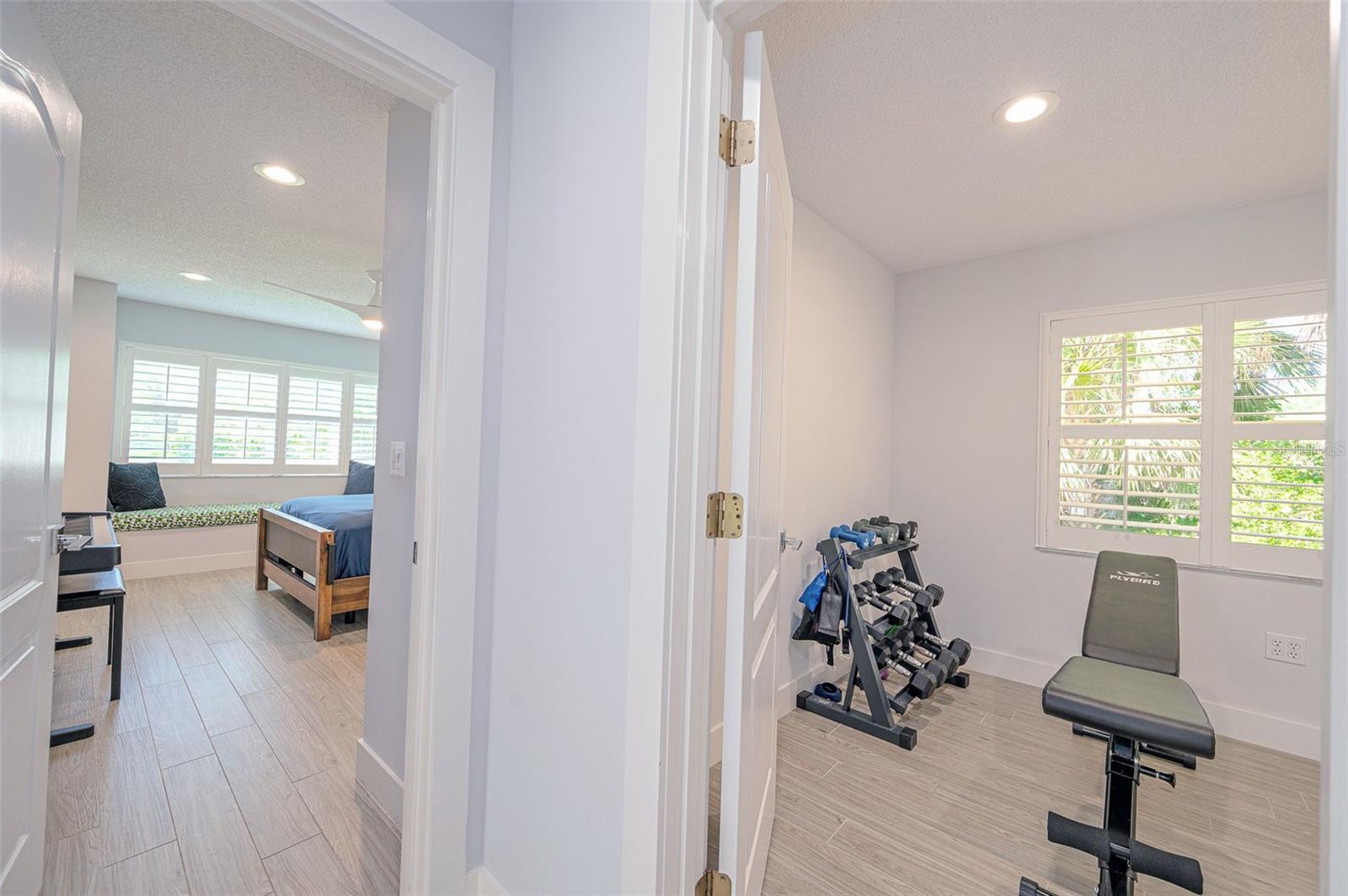 Image 46 of 66 For 4450 Deer Creek Boulevard