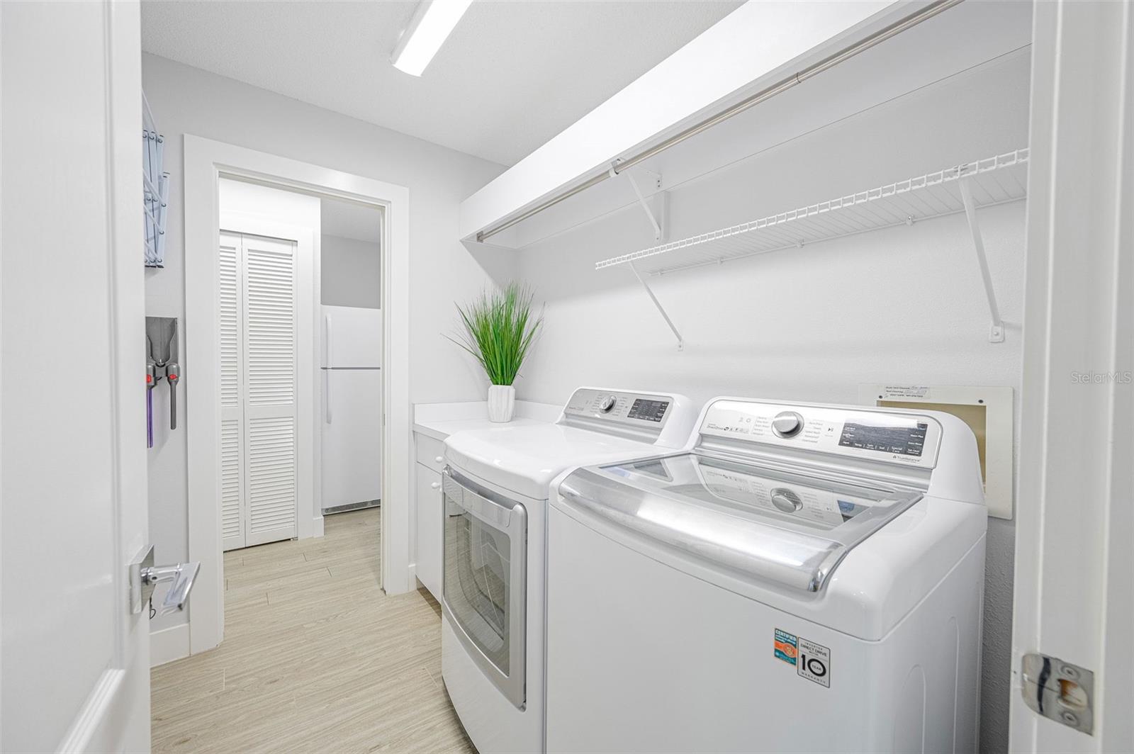 Image 49 of 66 For 4450 Deer Creek Boulevard