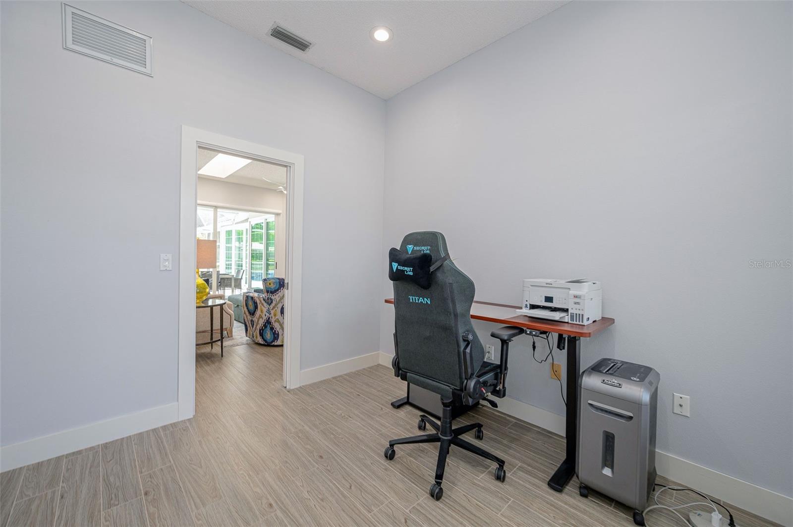 Image 52 of 66 For 4450 Deer Creek Boulevard