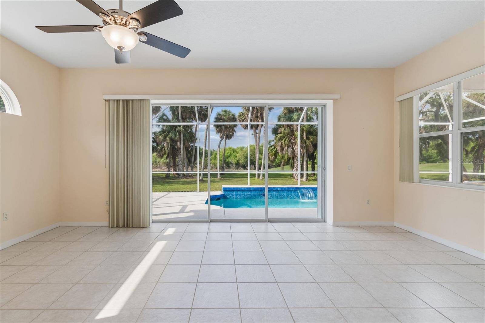 Image 17 of 46 For 718 Planters Manor Way