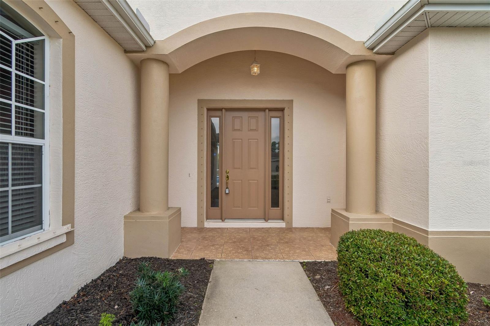 Image 9 of 46 For 718 Planters Manor Way