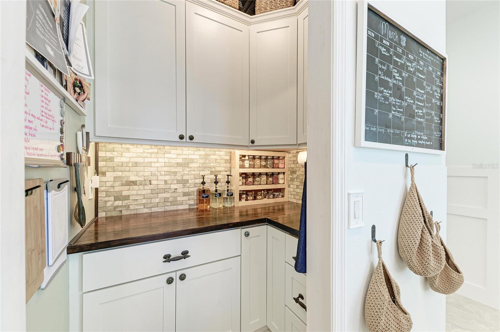 Image 32 of 74 For 4253 Pond Brook Court