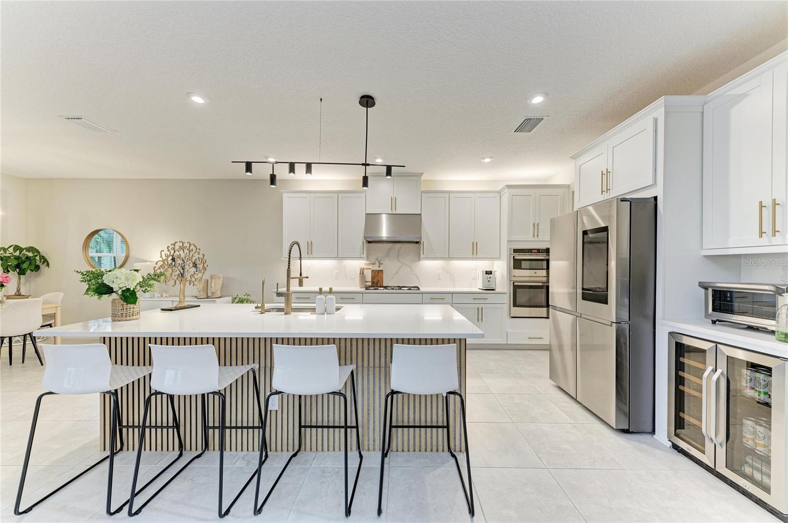 Image 18 of 71 For 16528 Paynes Mill Drive