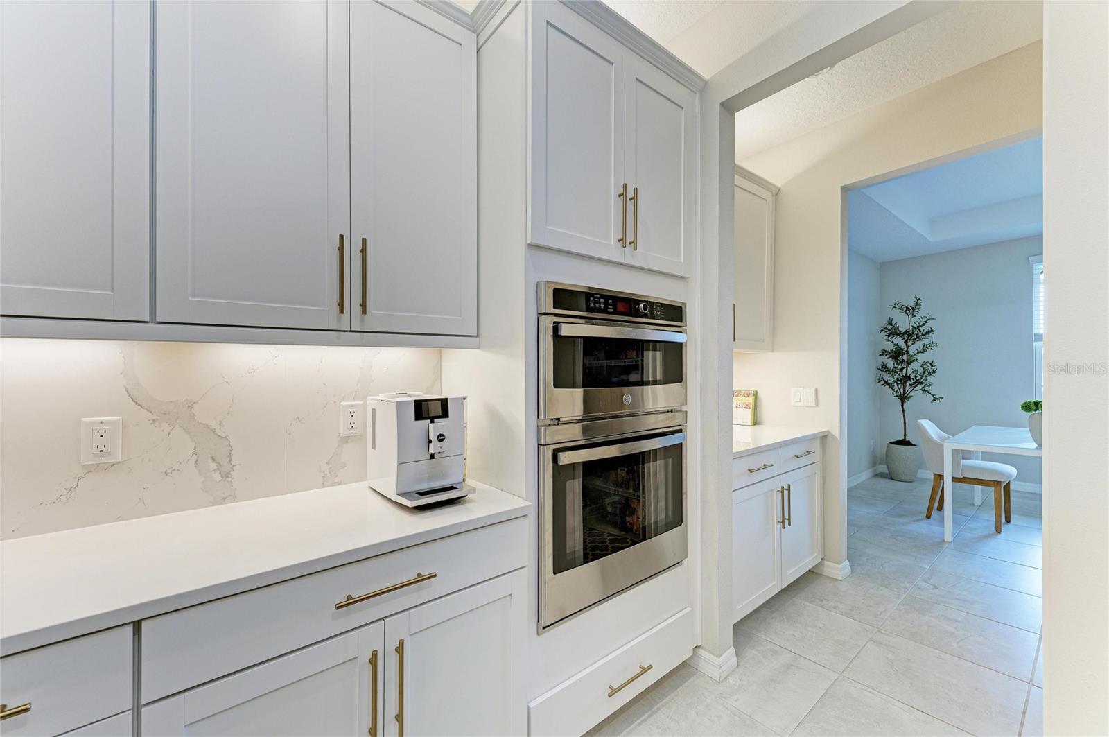 Image 22 of 71 For 16528 Paynes Mill Drive