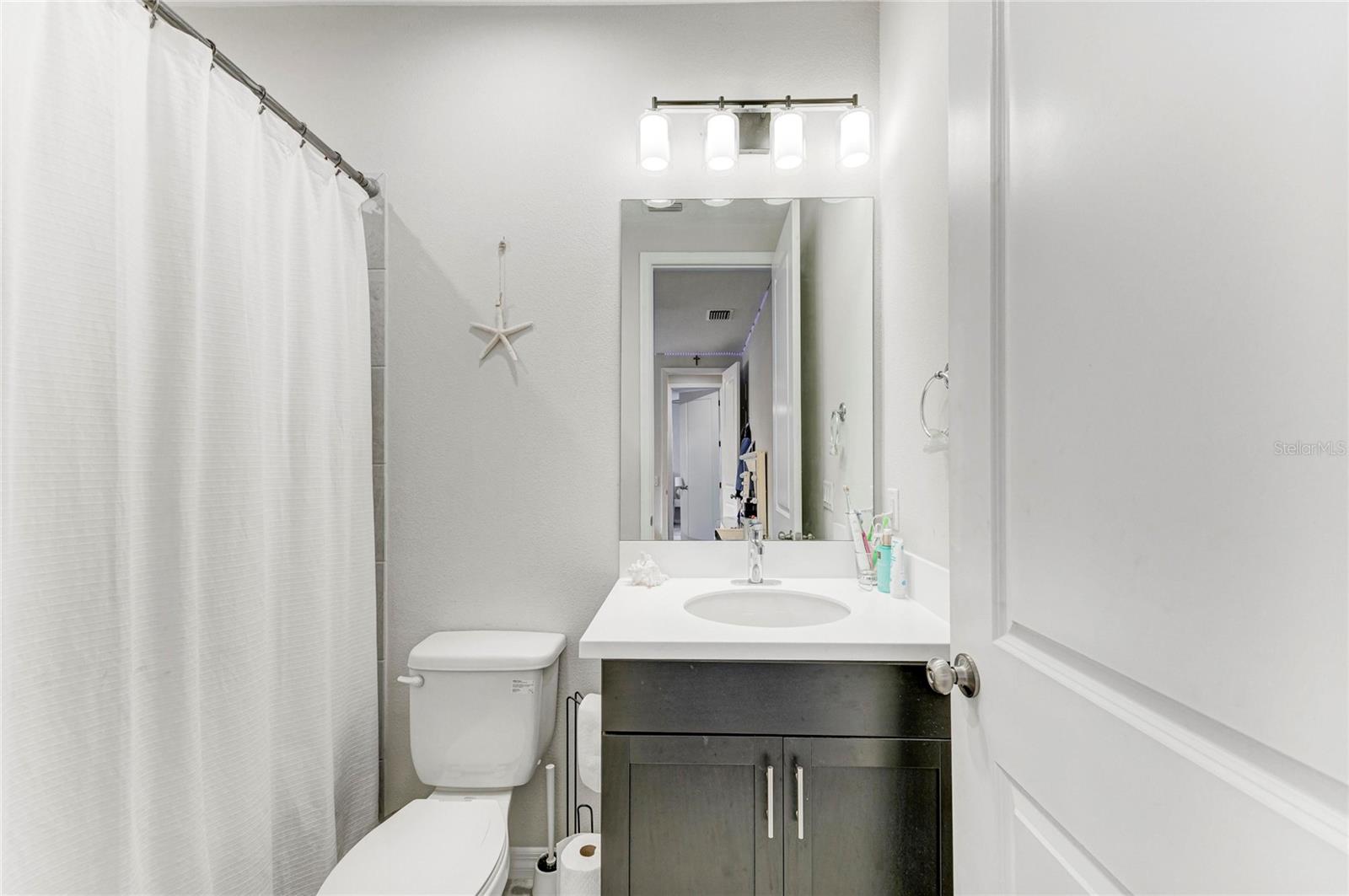 Image 48 of 71 For 16528 Paynes Mill Drive