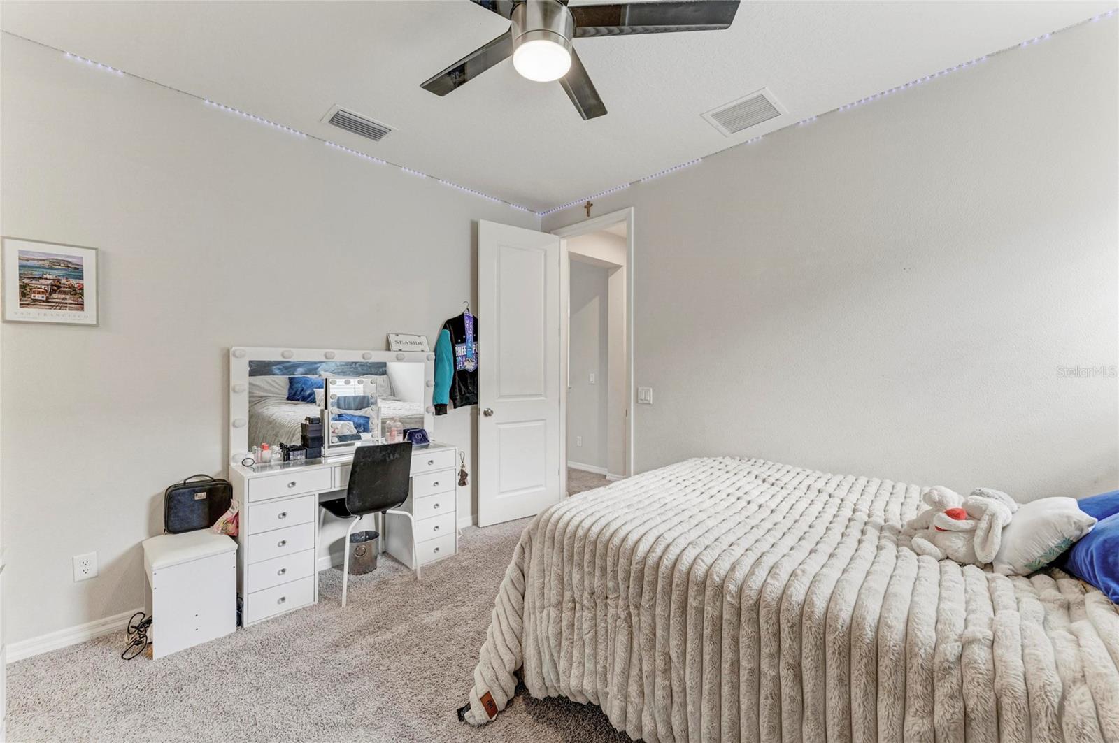 Image 52 of 71 For 16528 Paynes Mill Drive