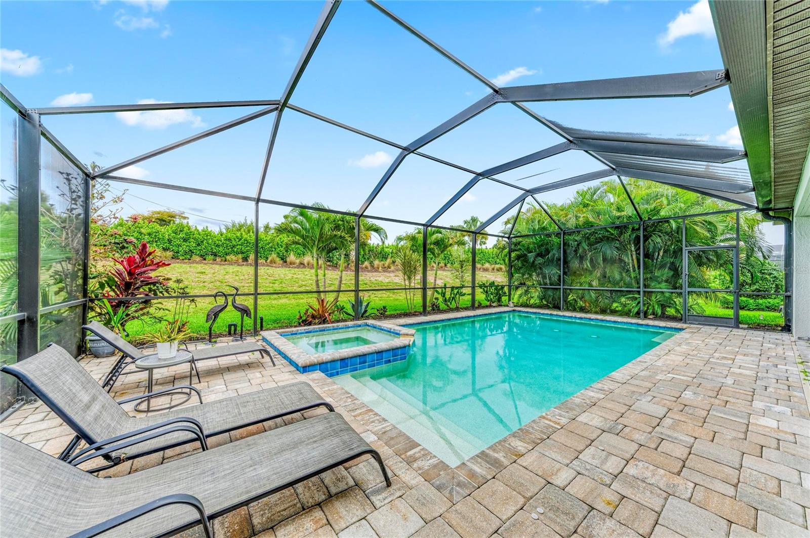 Image 60 of 71 For 16528 Paynes Mill Drive