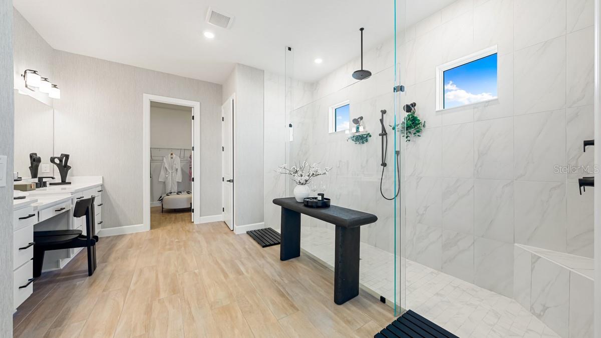 Image 21 of 47 For 26879 Victoria Place