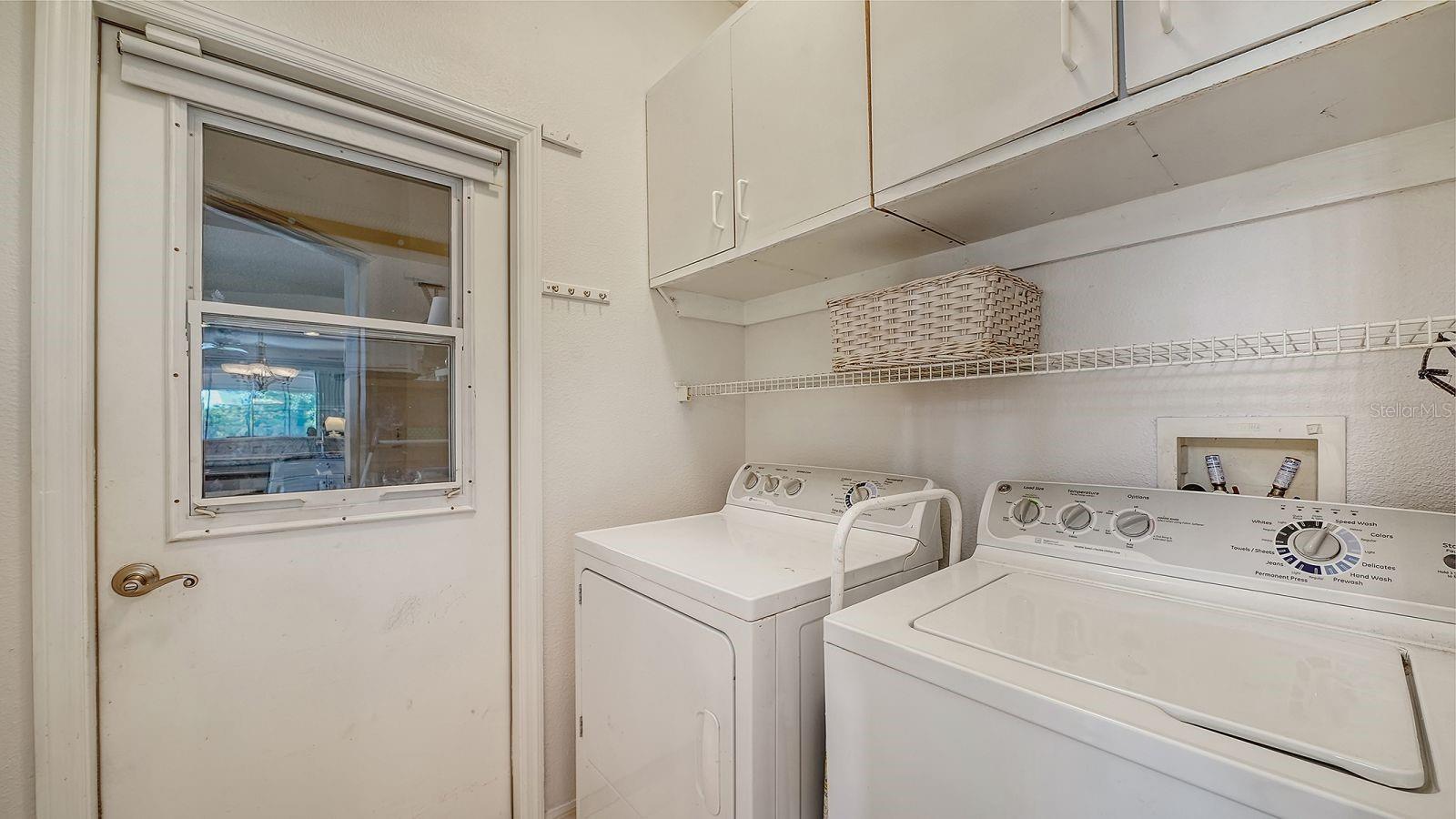 Image 20 of 31 For 5126 Blue Ash Avenue